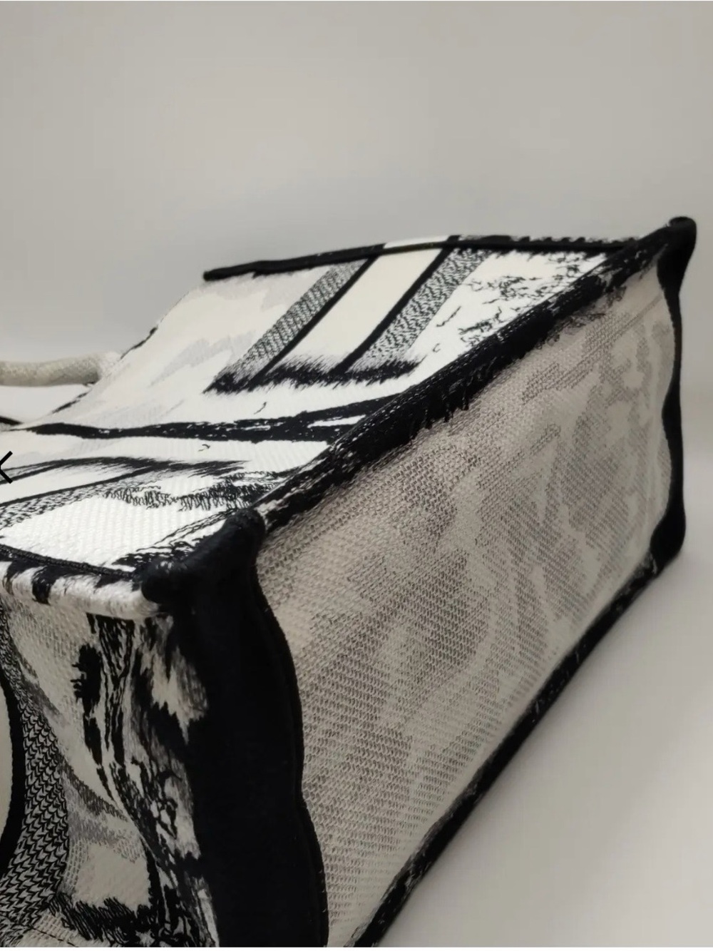 Dior Black and White Large Canvas 'Christian Dior' Tote - Picture 2 of 4